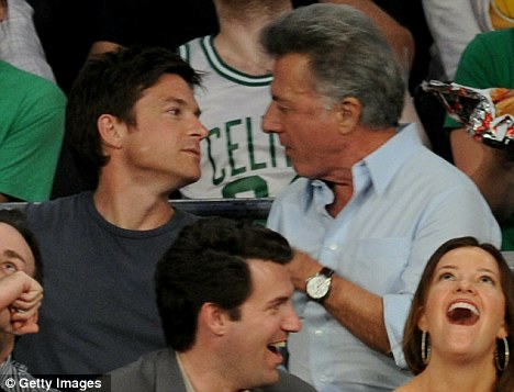 Dustin_Hoffman_Male_kiss_1