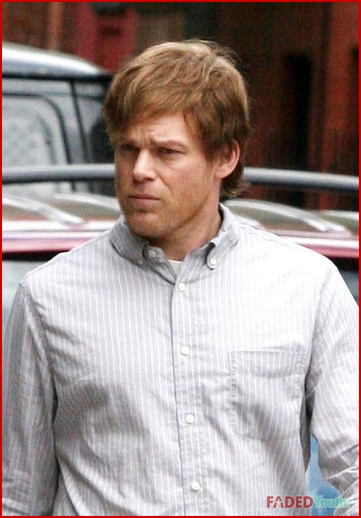 Michael_C_Hall_peruca