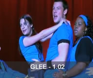 Review_glee_102