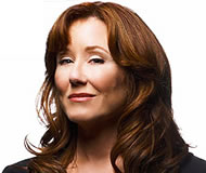 Mary_McDonnell_peq