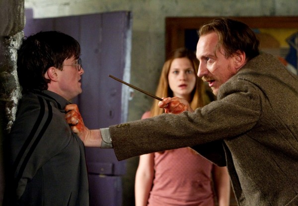 harry_potter_and_the_deathly_hallows_part_1_movie_image_radcliffe_thewlis_01-600x416