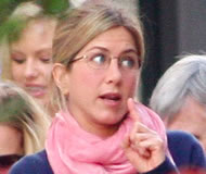 jen_aniston_just_go